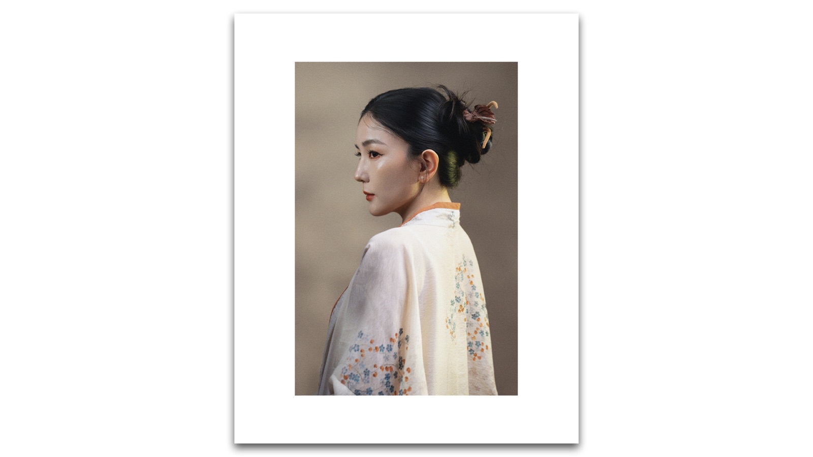 beBrand — Professional Branding Portraits — image 40